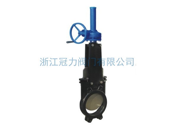 鑄鐵刀型閘閥發(fā)揮閘門調(diào)節(jié)流量、控制水位的作用